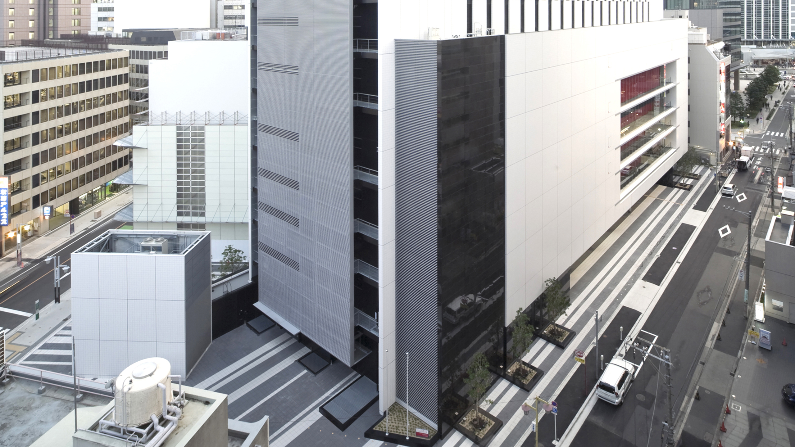 Aichi Industry and Labor Center “Winc Aichi”, PFI