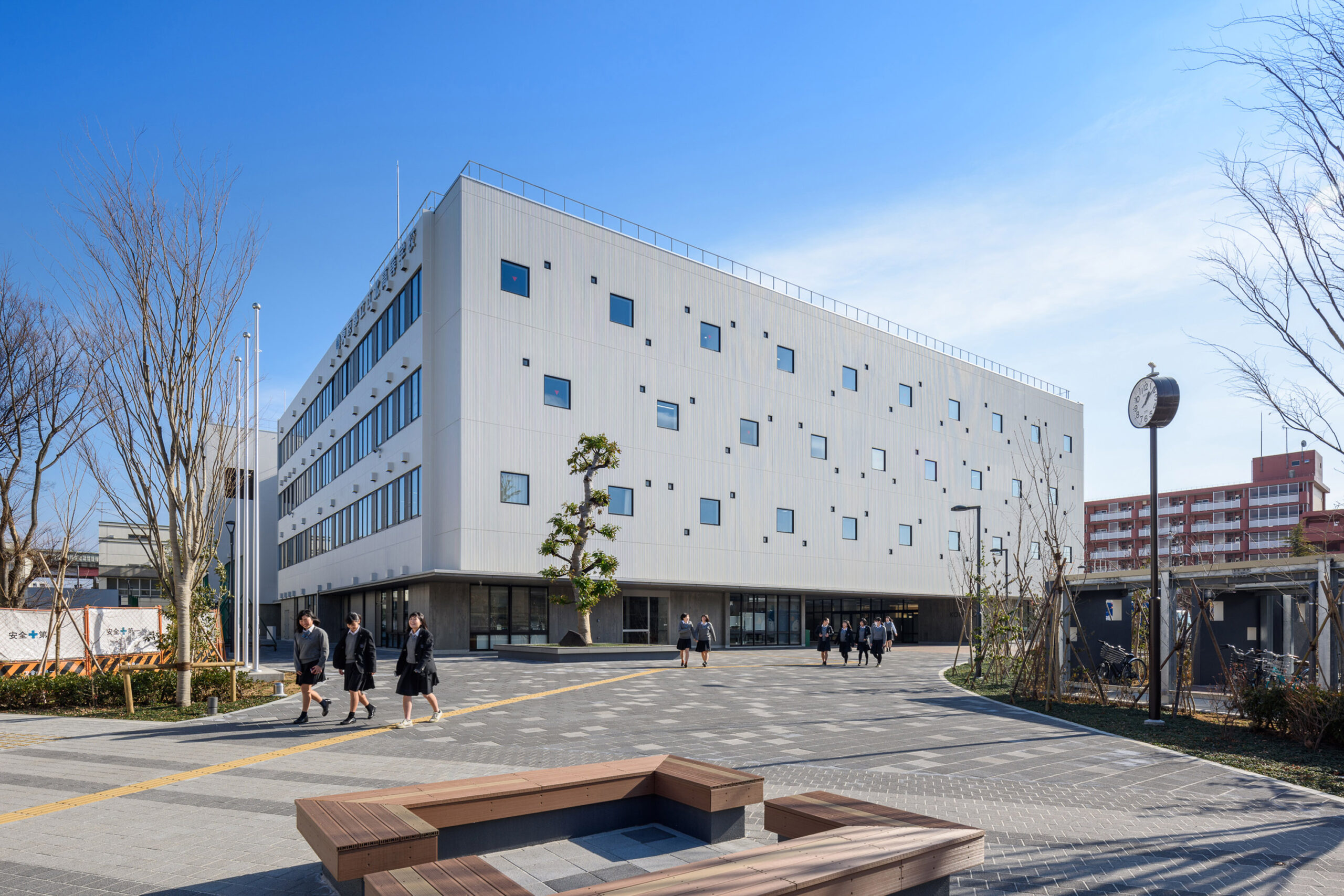 Tokyo Metropolitan Kouhoku High School
