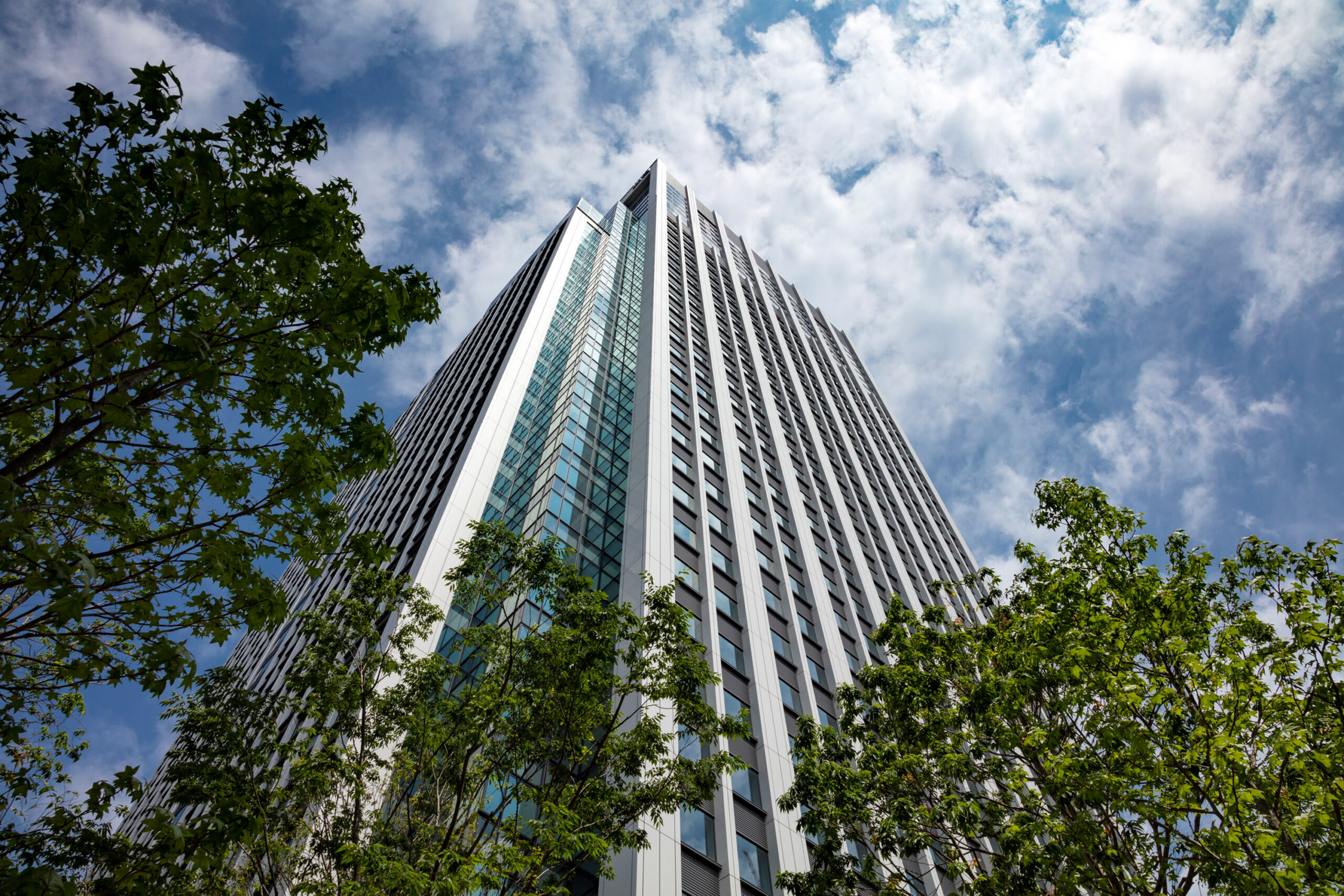 Tokyo World Gate Kamiyacho Trust Tower