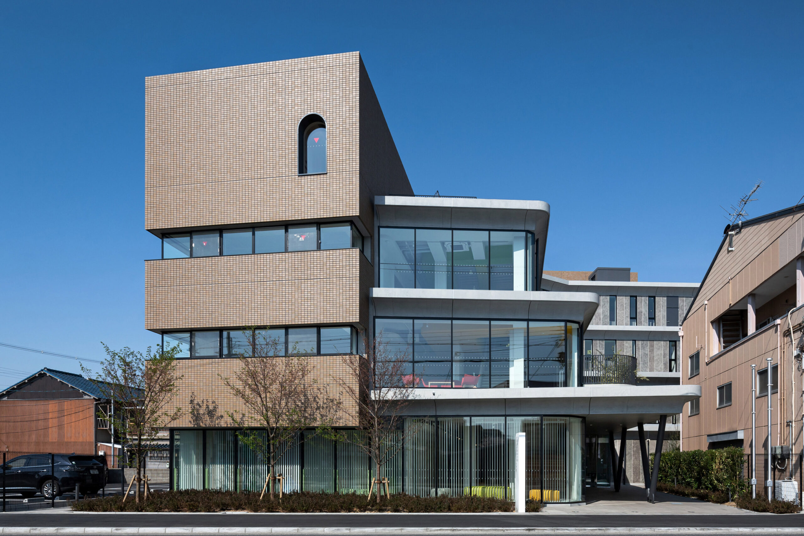 Osaka Univercity of Comprehensive Children Education C School Building