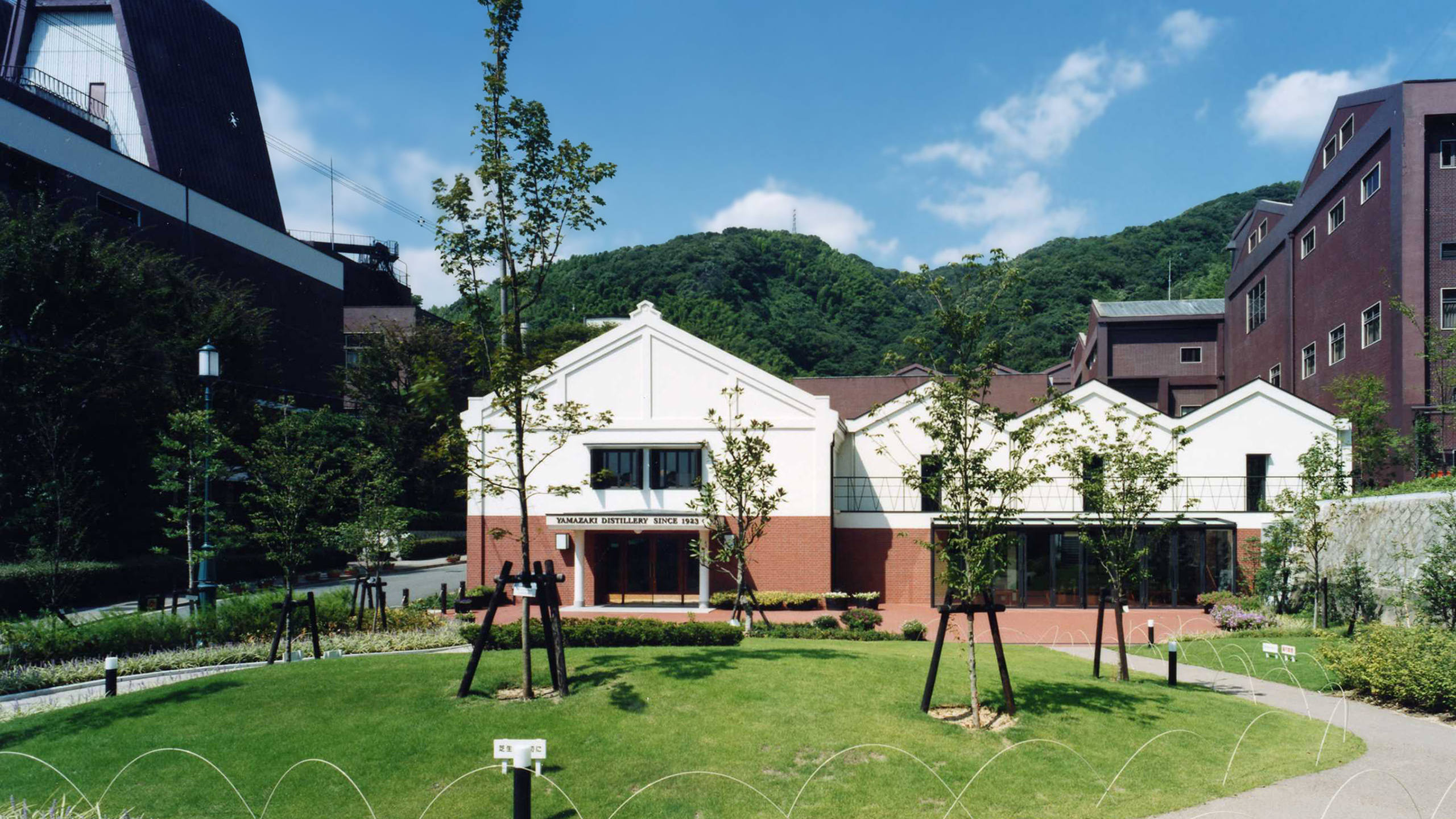 サントリー山崎蒸溜所・ウイスキー館