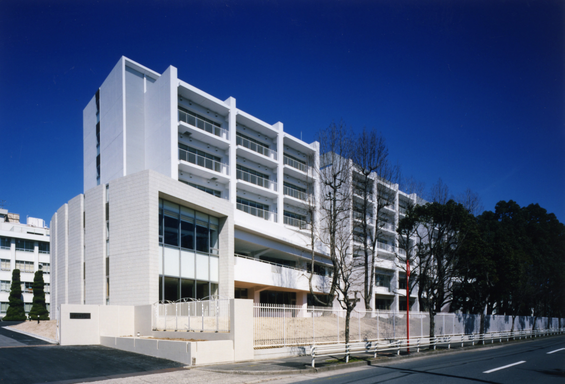 金蘭千里高等学校・中学校