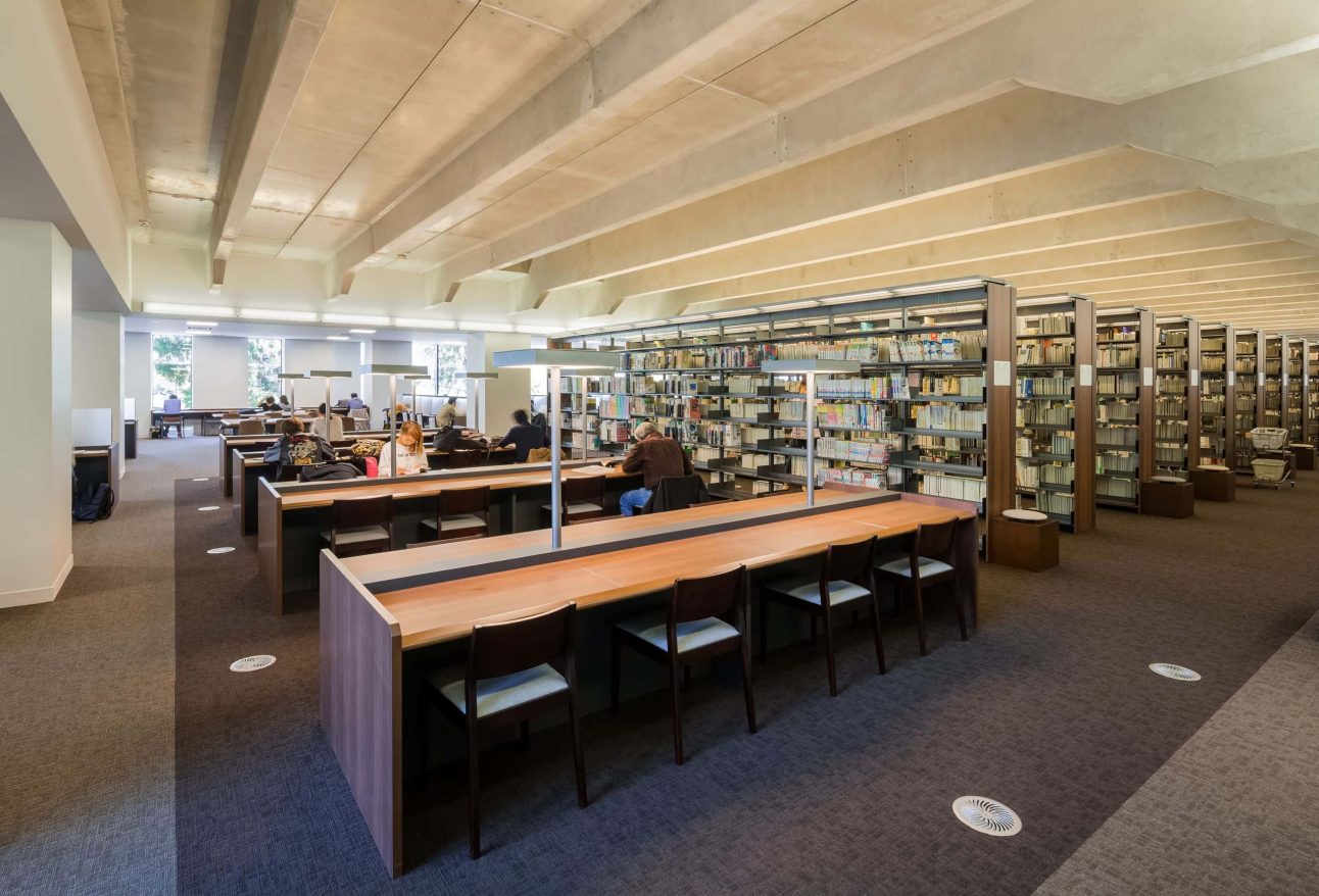 立命館大学平井嘉一郎記念図書館 安井建築設計事務所 立命館大学平井嘉一郎記念図書館 安井建築設計事務所