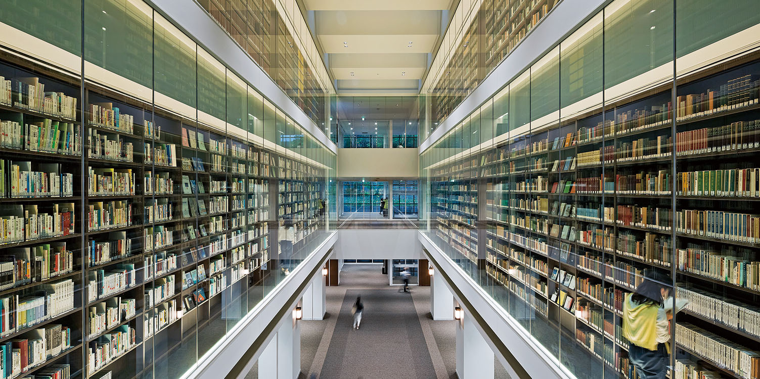 立命館大学平井嘉一郎記念図書館