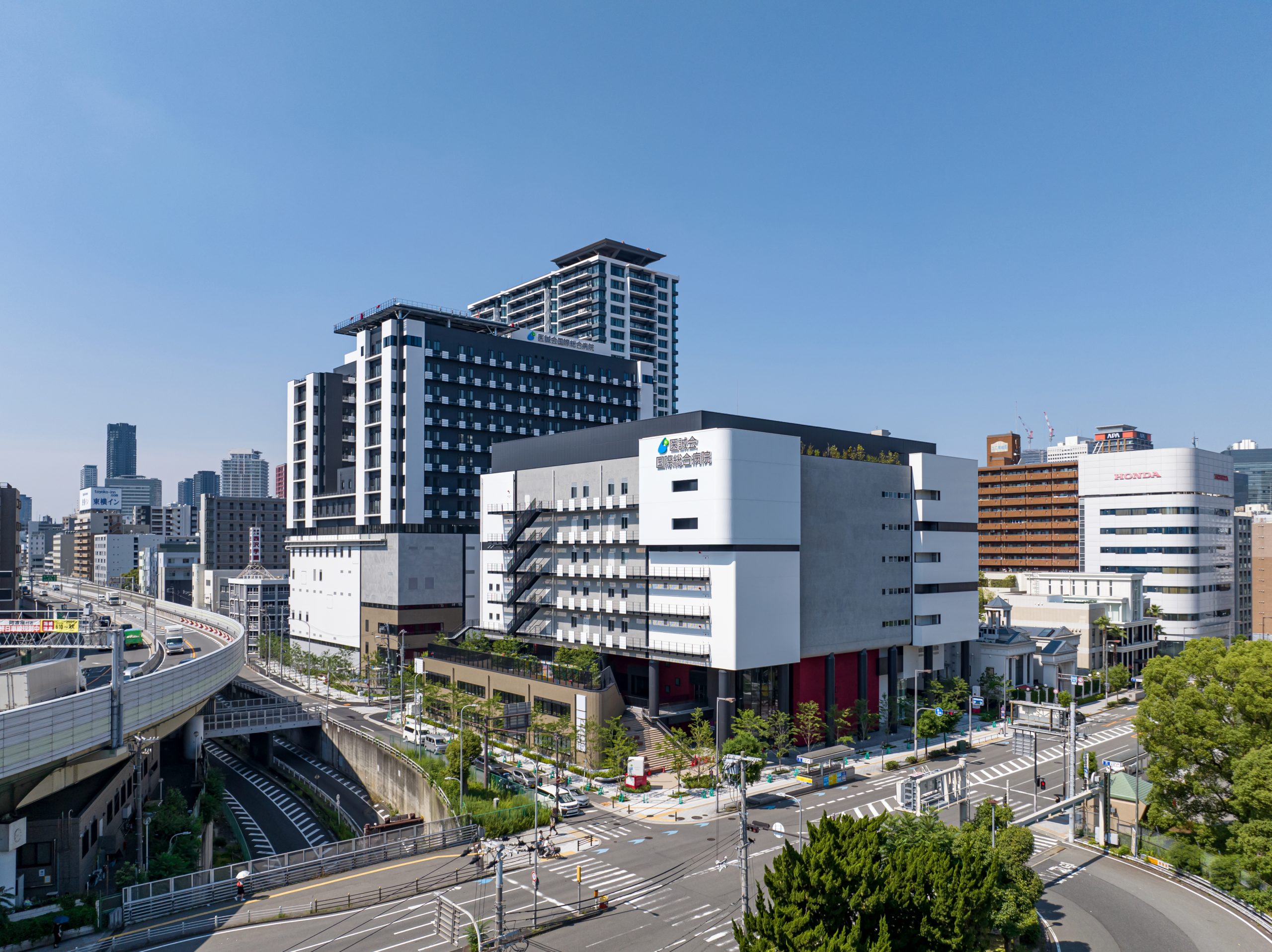医療複合施設【i-Mall】医誠会国際総合病院