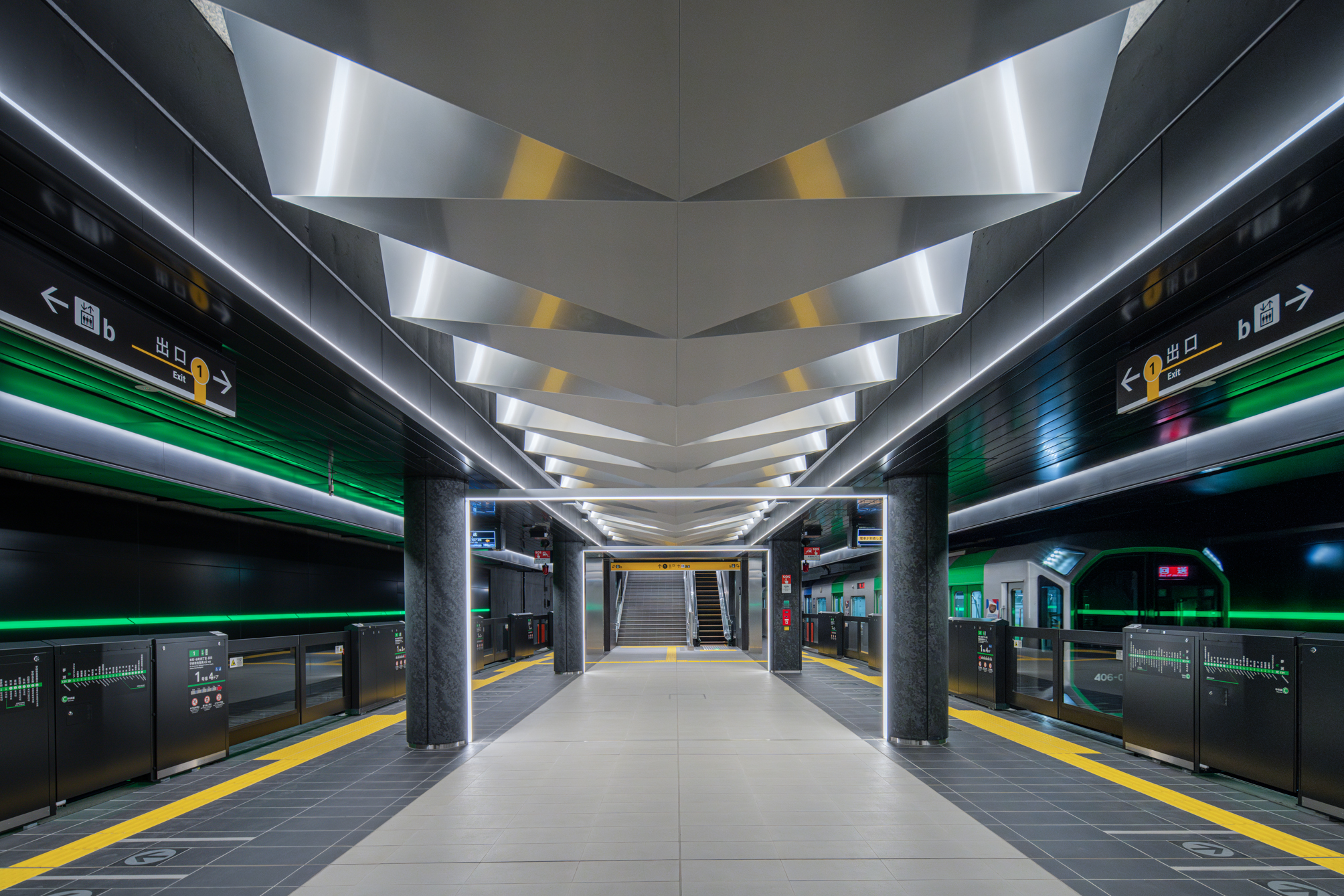 Osaka Metro中央線 夢洲駅