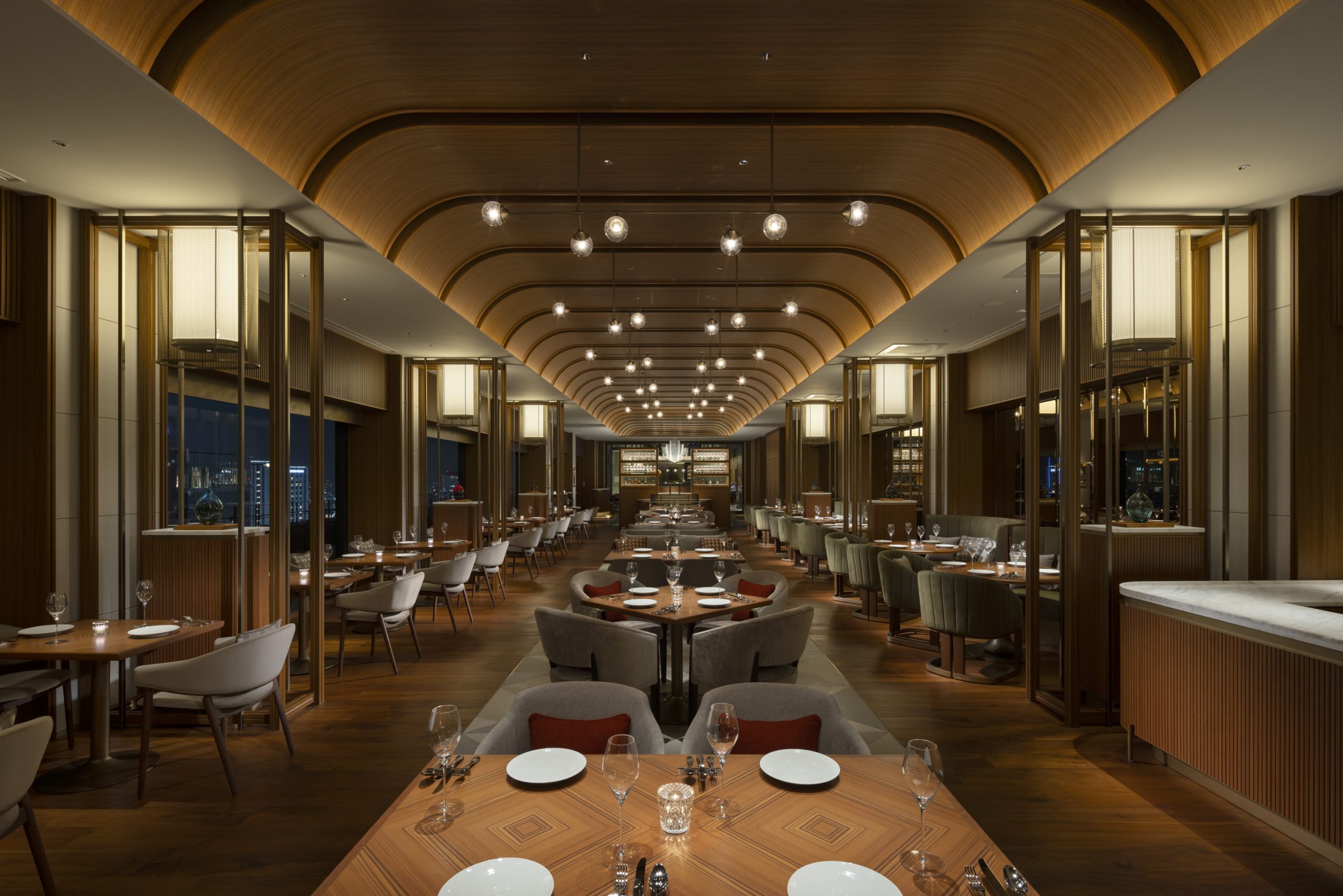 THE OSAKA STATION HOTEL, Autograph Collection